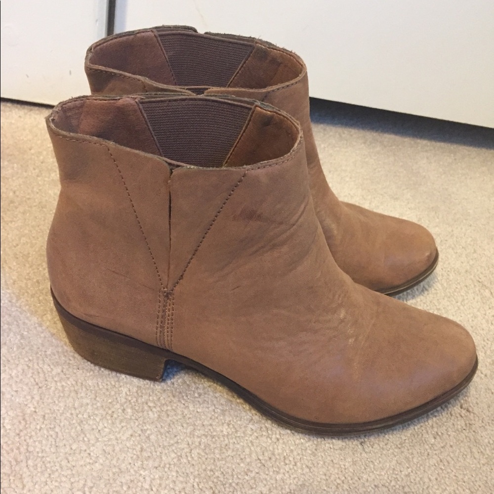 lucky brand booties